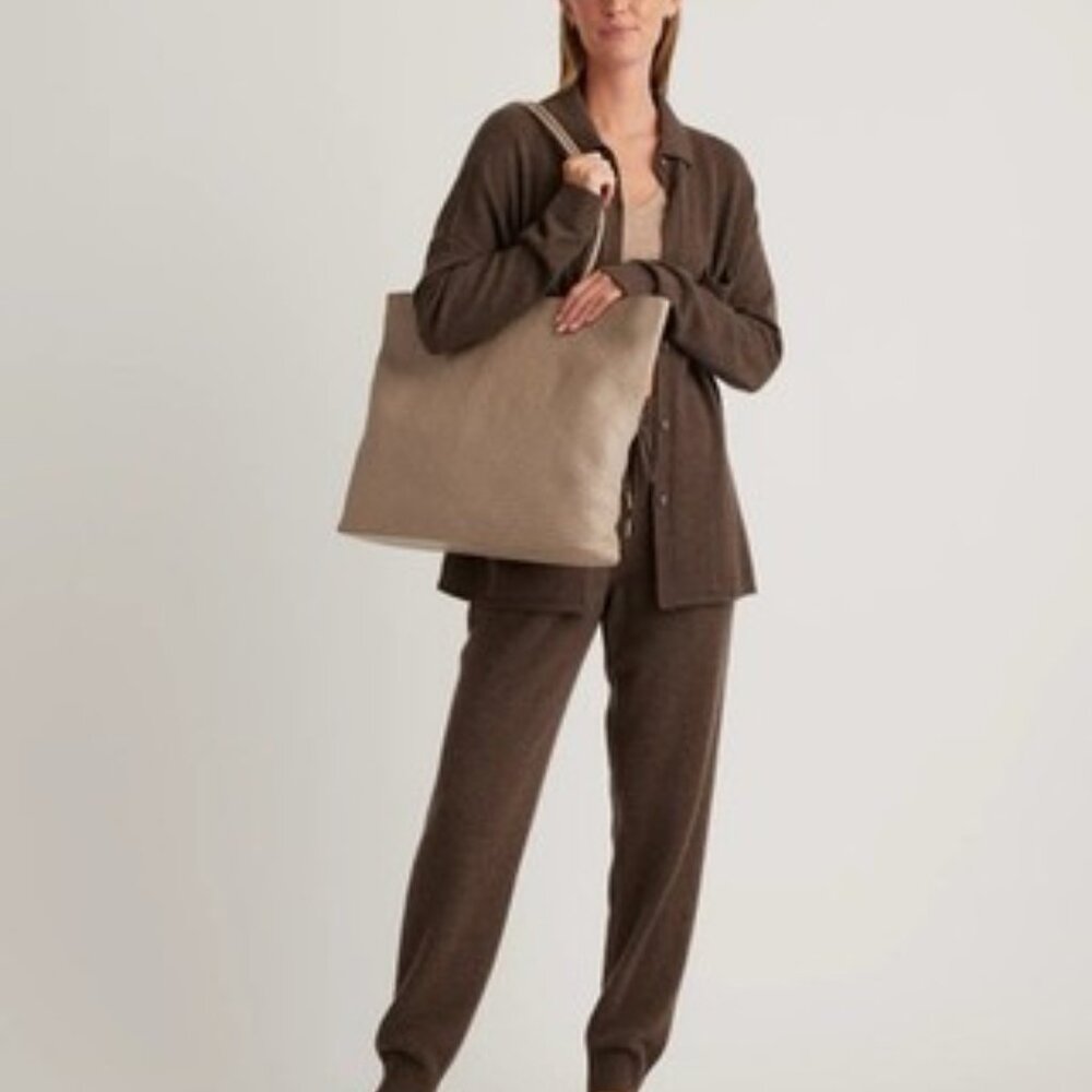 NWT QUINCE Taupe Italian Leather Handwoven Tote Zip Magnet Snap - Picture 4 of 9